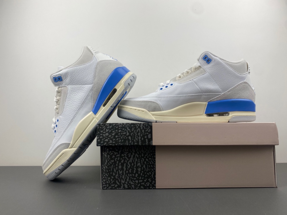 Air Jordan 3 “Lucky Shorts” UNC  CT8532-101