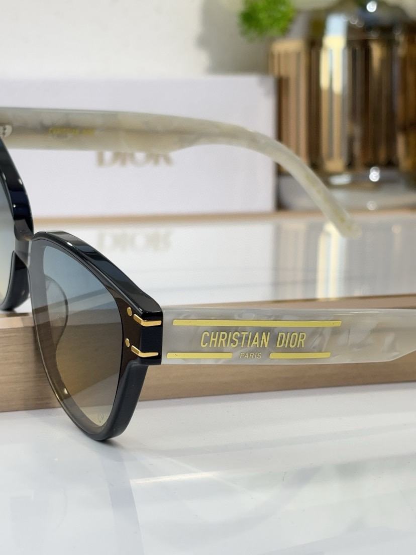 Dior  Sunglasses