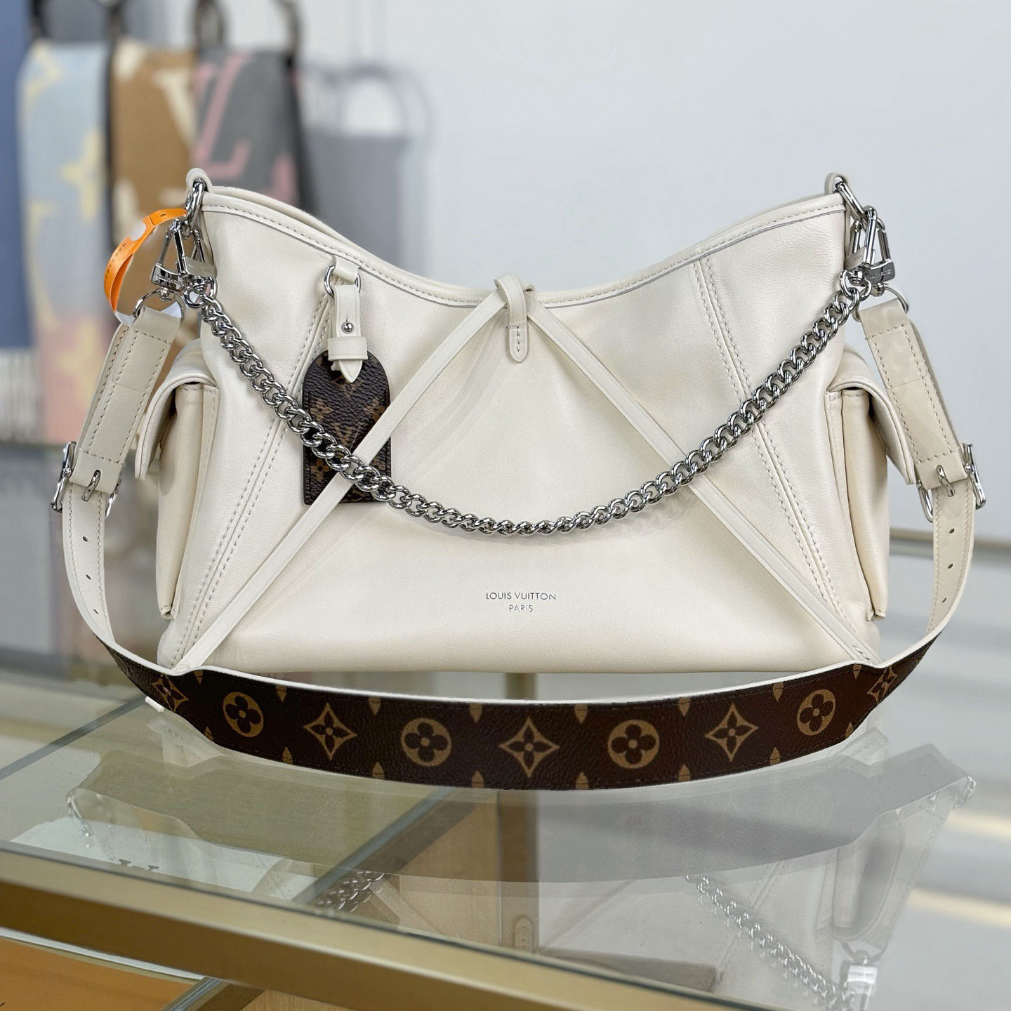 L*V Carryall small handbag m12919