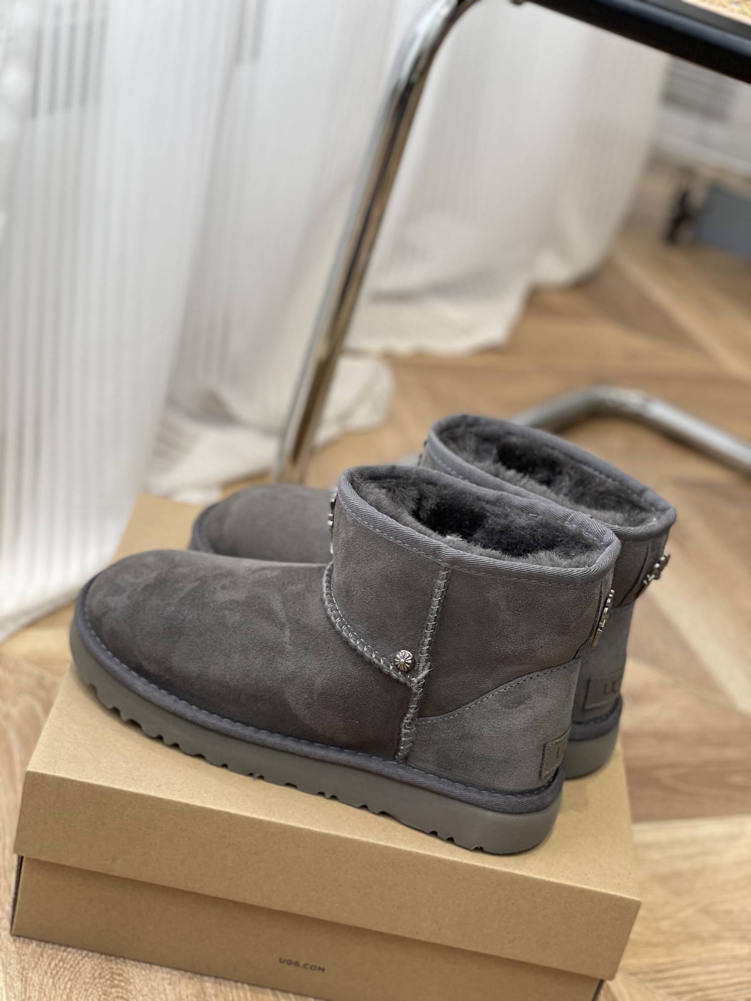 UGG FW style Snow boots