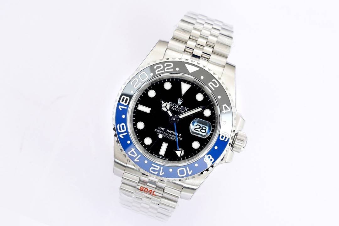 Rolex Best Oyster Constant Motion Greenwich Type 40 series