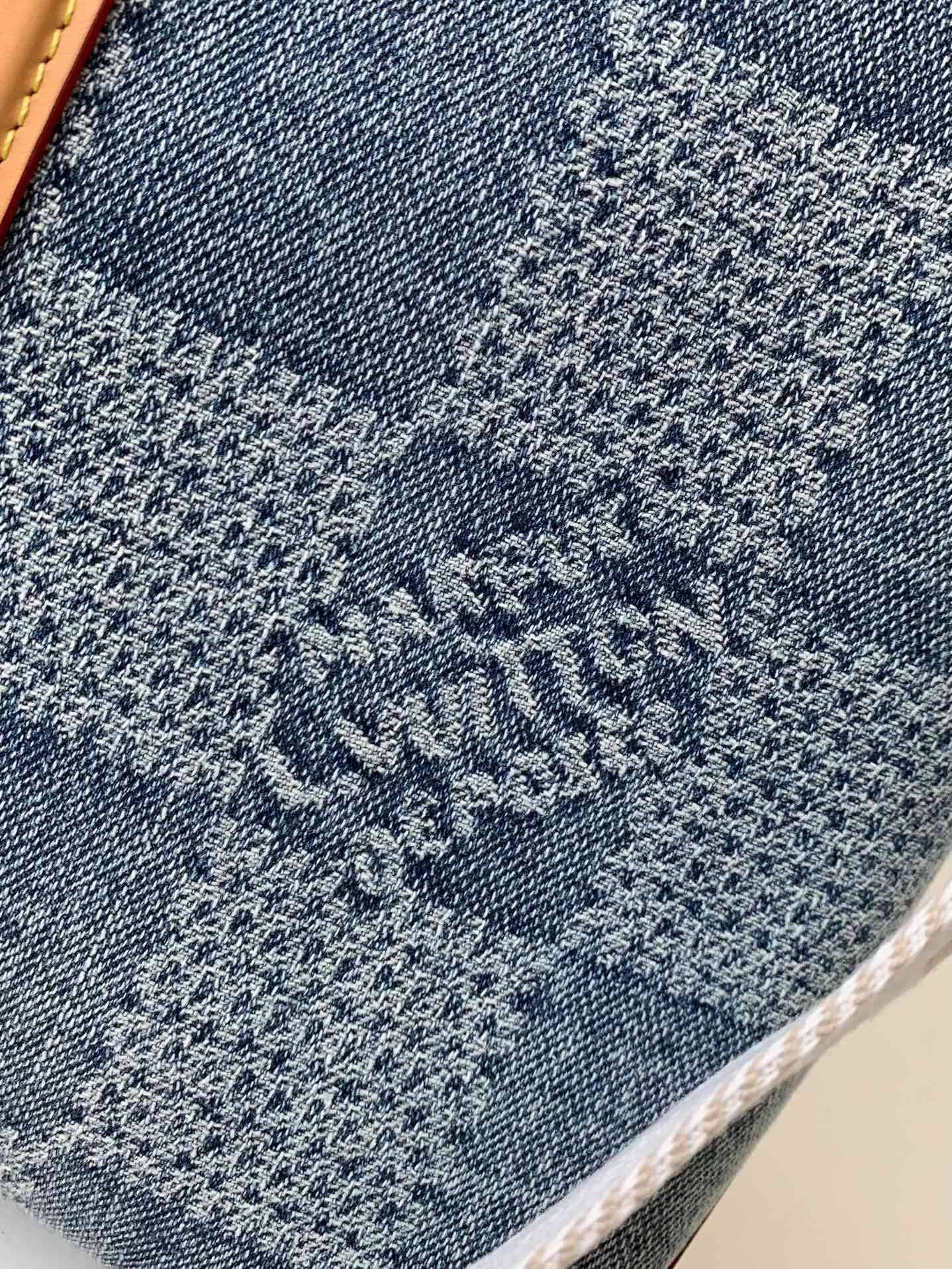 L*V New Weekend TOTE tannin jean bag N40702 Size:43*34*17.5cm