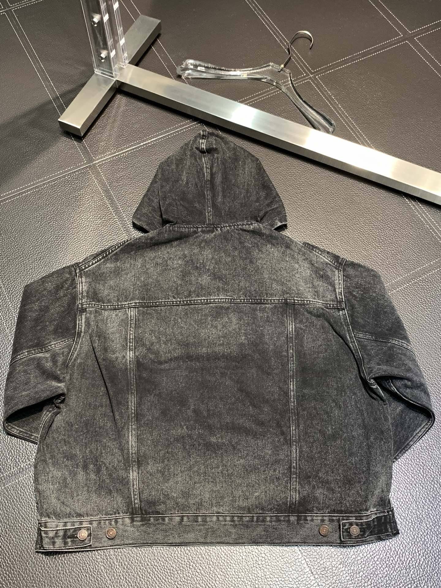 Balenciaga hooded stand collar jacket