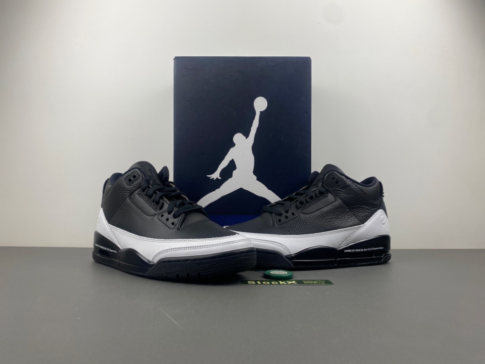 Fragment Design x Air Jordan 3 DA3595-001