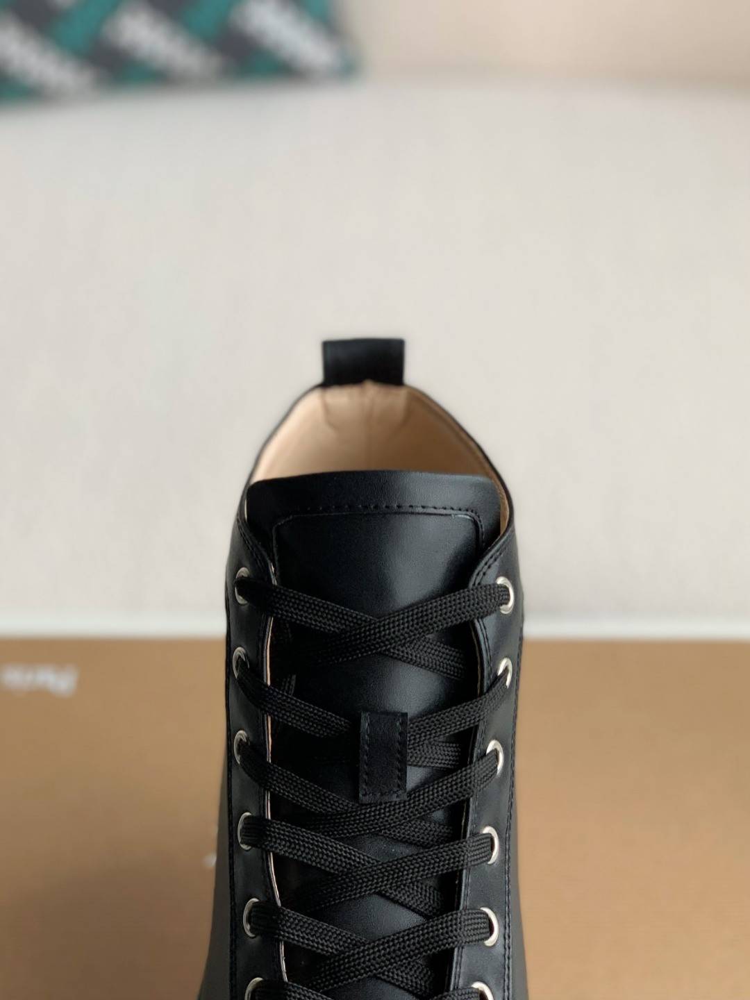 Christian Louboutin Sneakers High