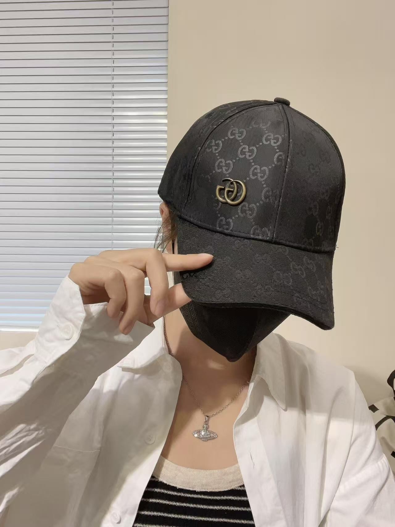 [#4823] G*u*i baseball cap peaked c ap hat