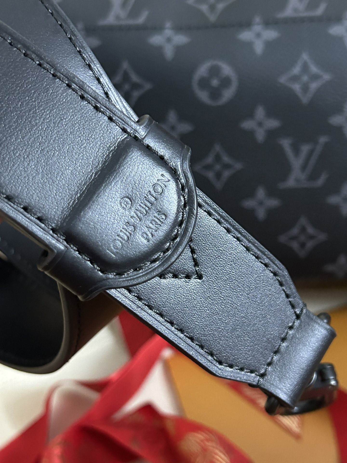 L*V SOUL TRUNK EAST WEST M11744