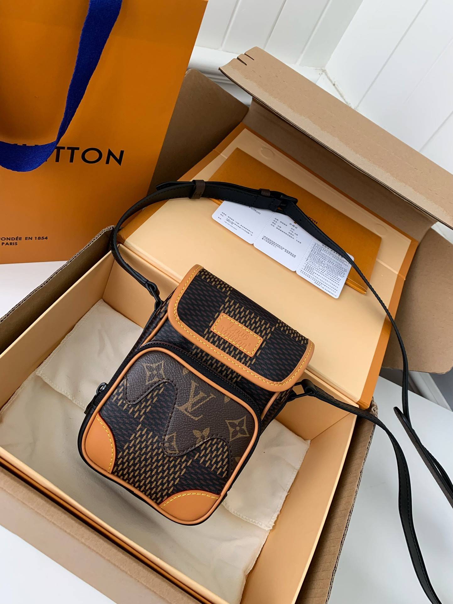 L*V NiGo Collaboration Series Men