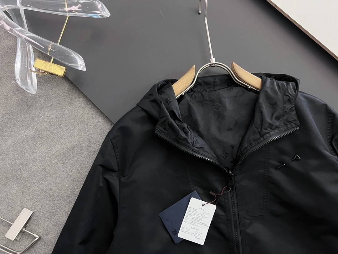 Louis Vuitton 24 new double-sided printed Presbyterian jacket