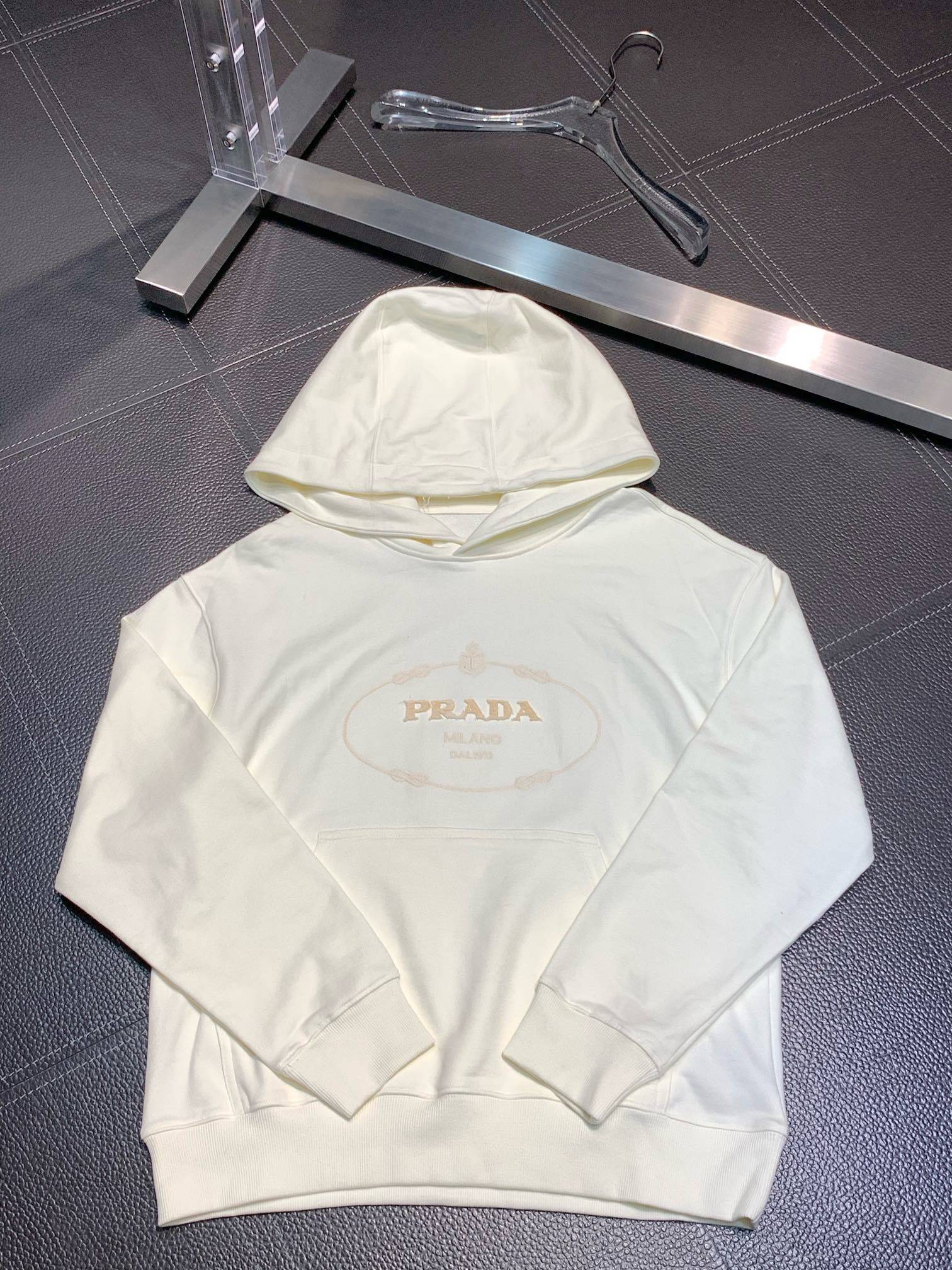 Prada men