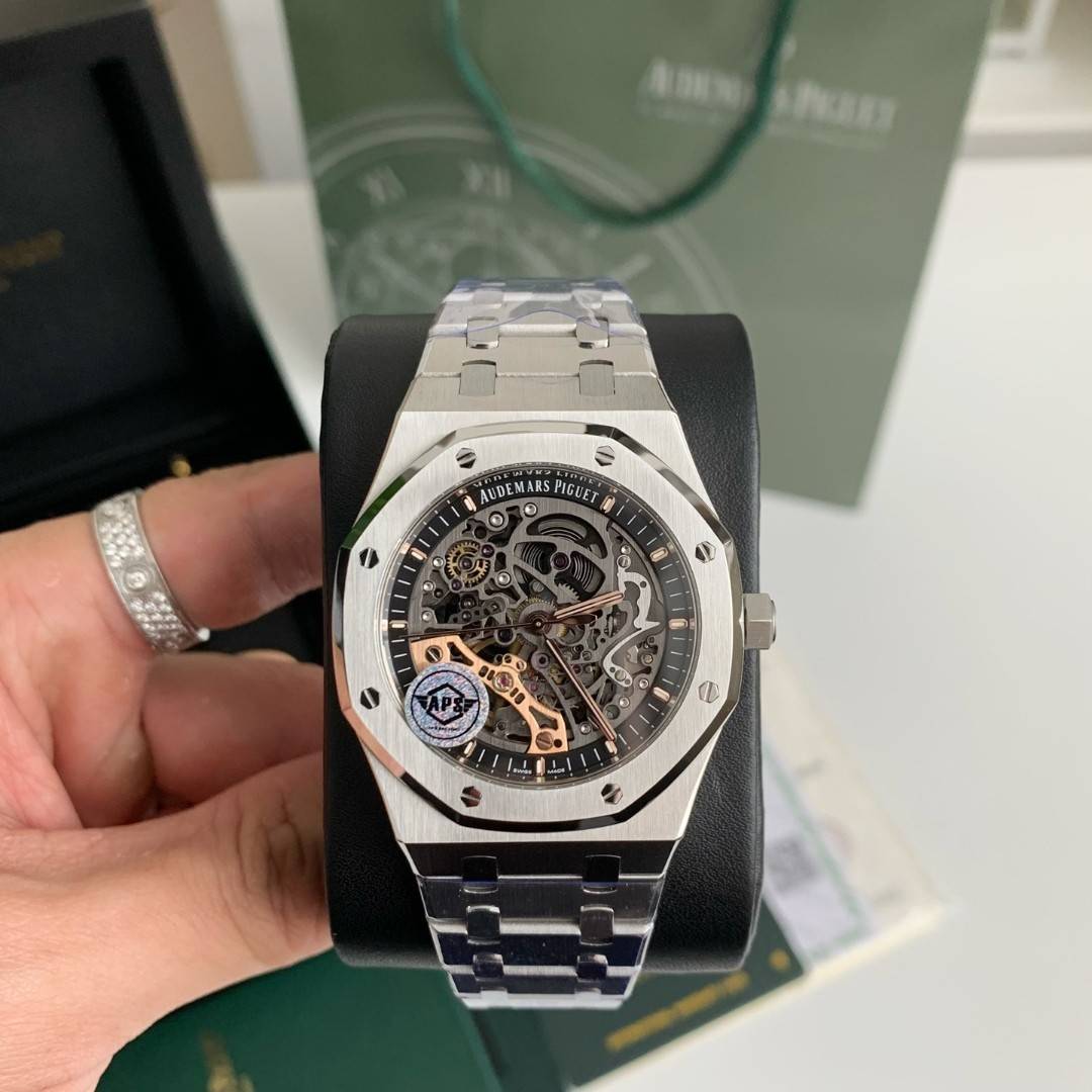 Audemars Piguet Royal Oak Series Men''s Watch 41mm