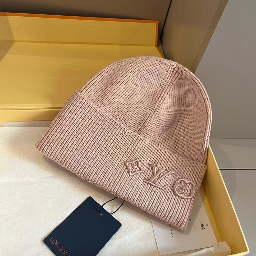 [#4092] Louis Vuitton autumn and wi nter new knitted hat