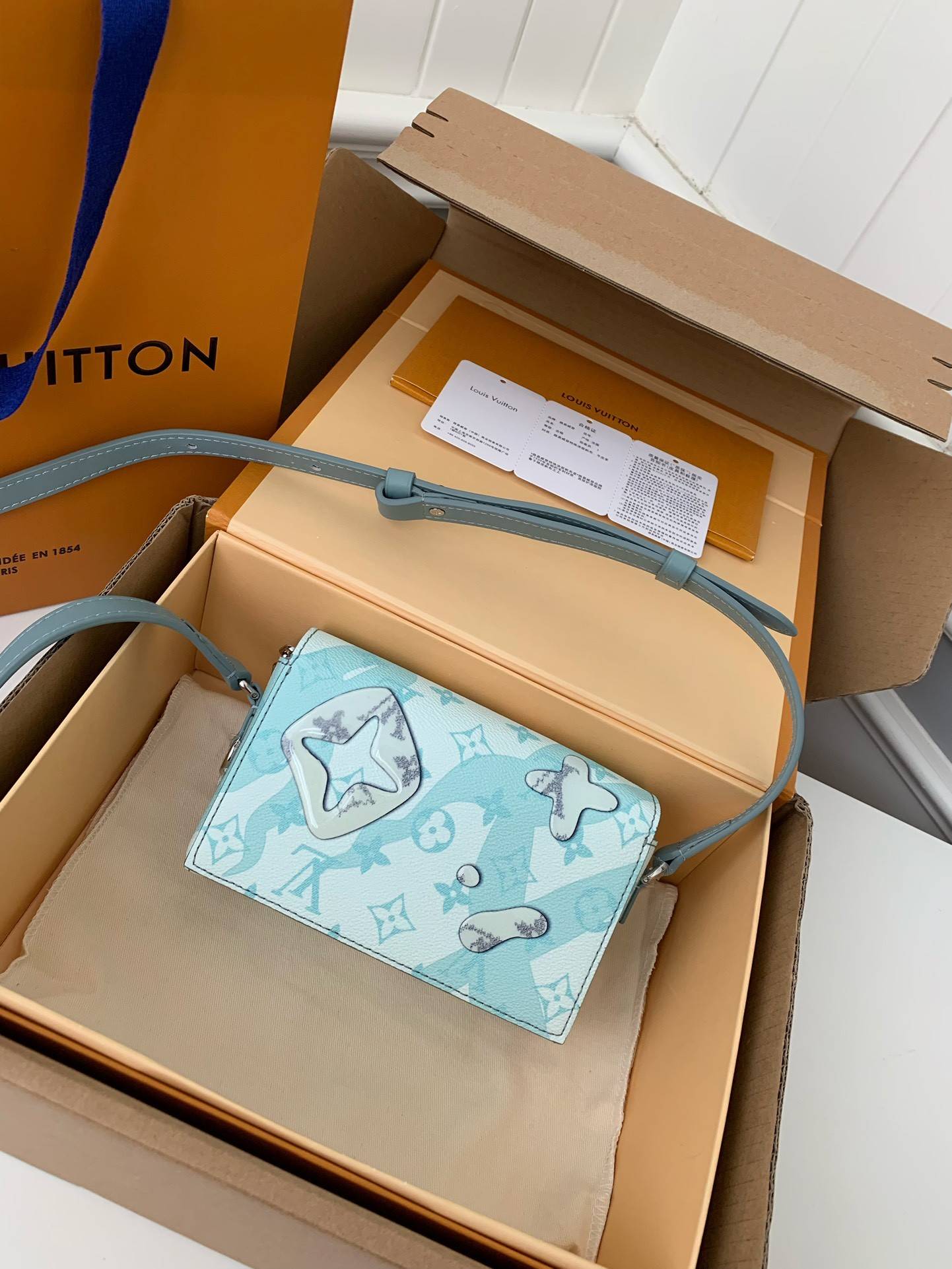 L*V STEAMER Mini Men