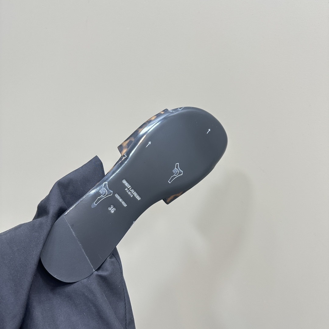 YSL pointed open-toe high heels leopard slippers: 10.5CM size: 35-42 (41.42 custom-made, no return or exchange)