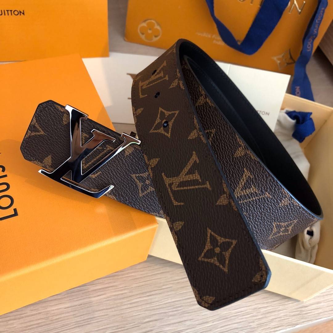 Louis Vuitton LV men''s belt  INITIALES