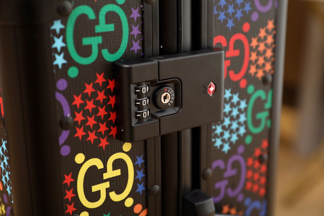 G*u*i luggage/vintage trolley case classic flower pattern aluminum frame size: 20 inches