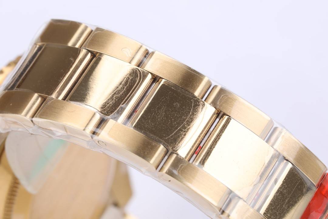 Rolex Submariner 41 Series Men