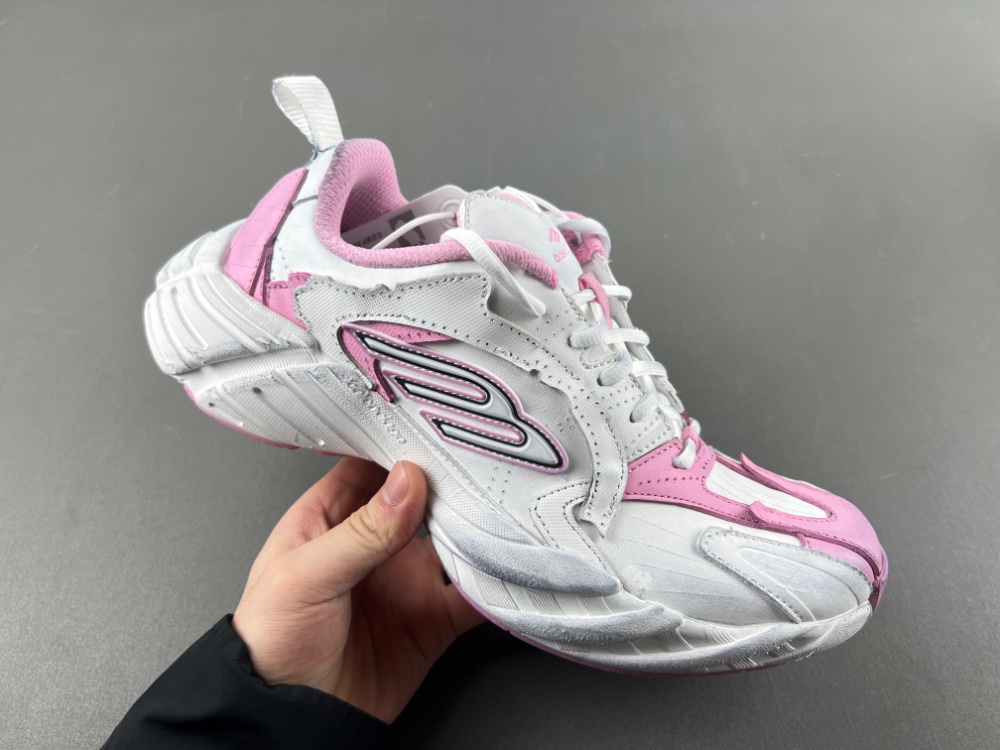 Balenciaga Runner Sneaker 825418 WDWTS 5191