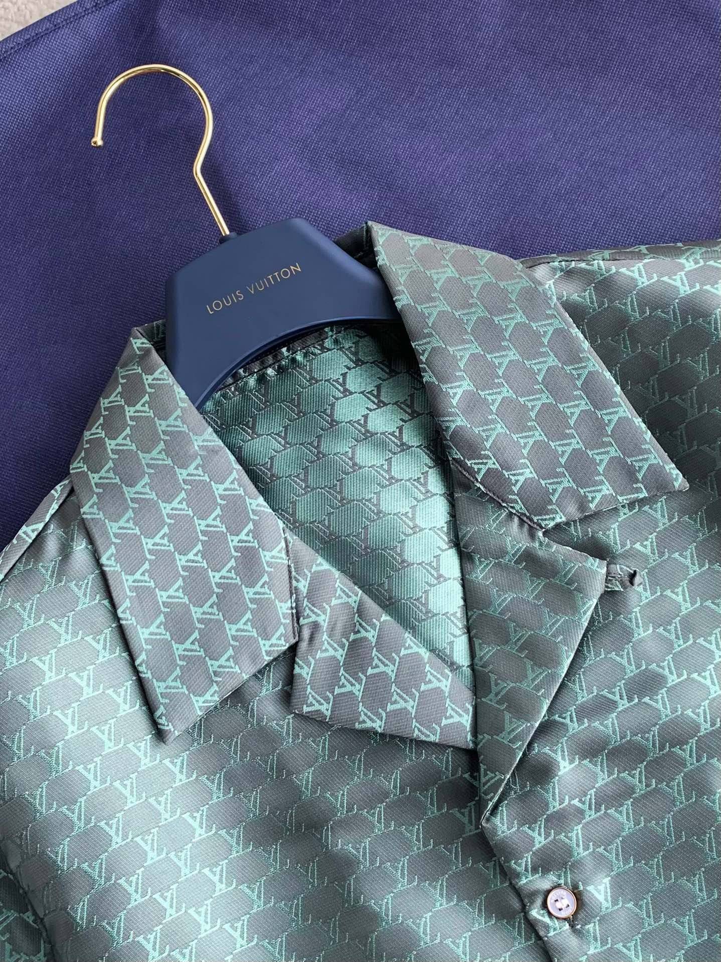 Louis Vuitton  Shirts