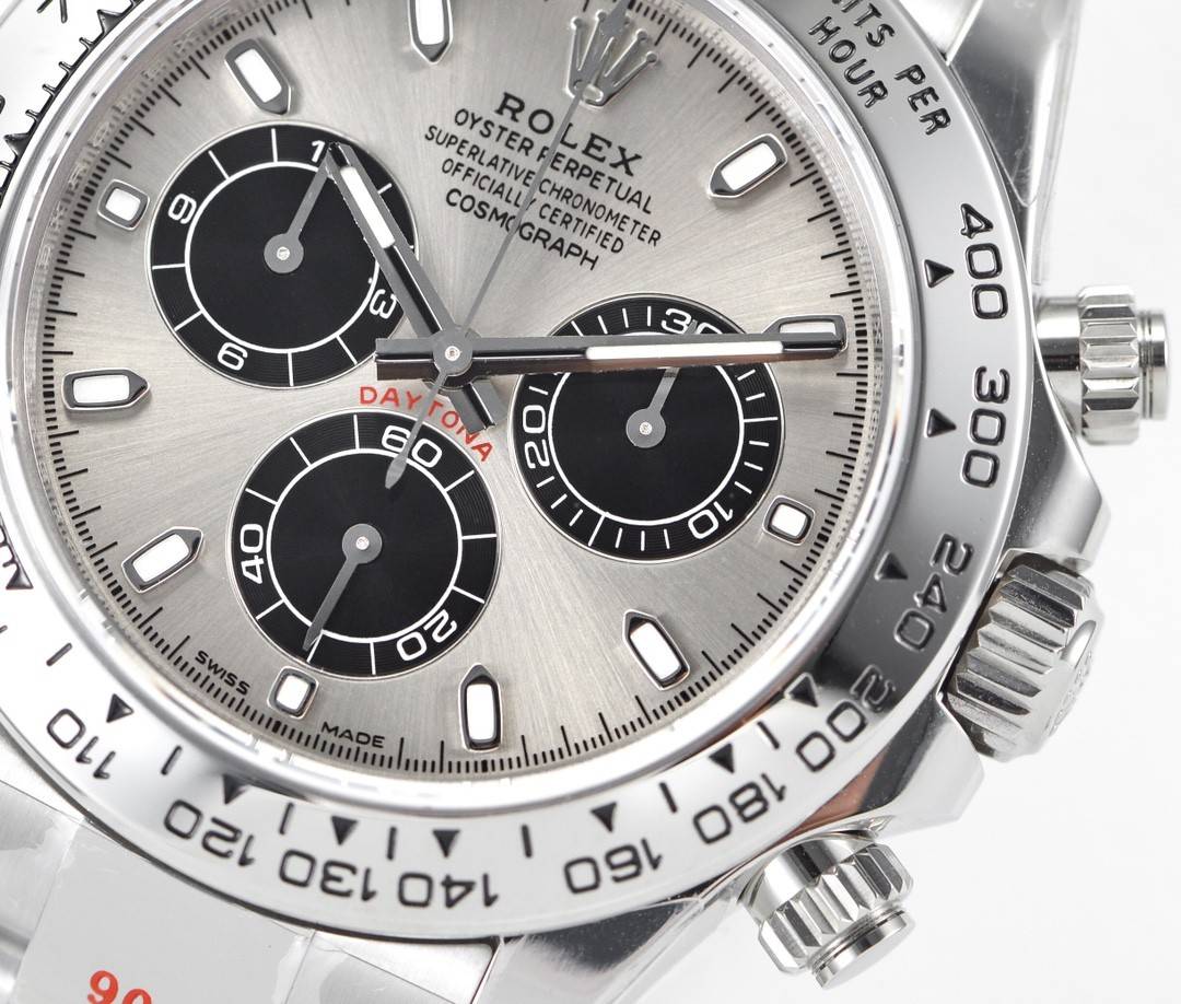 Rolex Trithong had his own Cal.4130