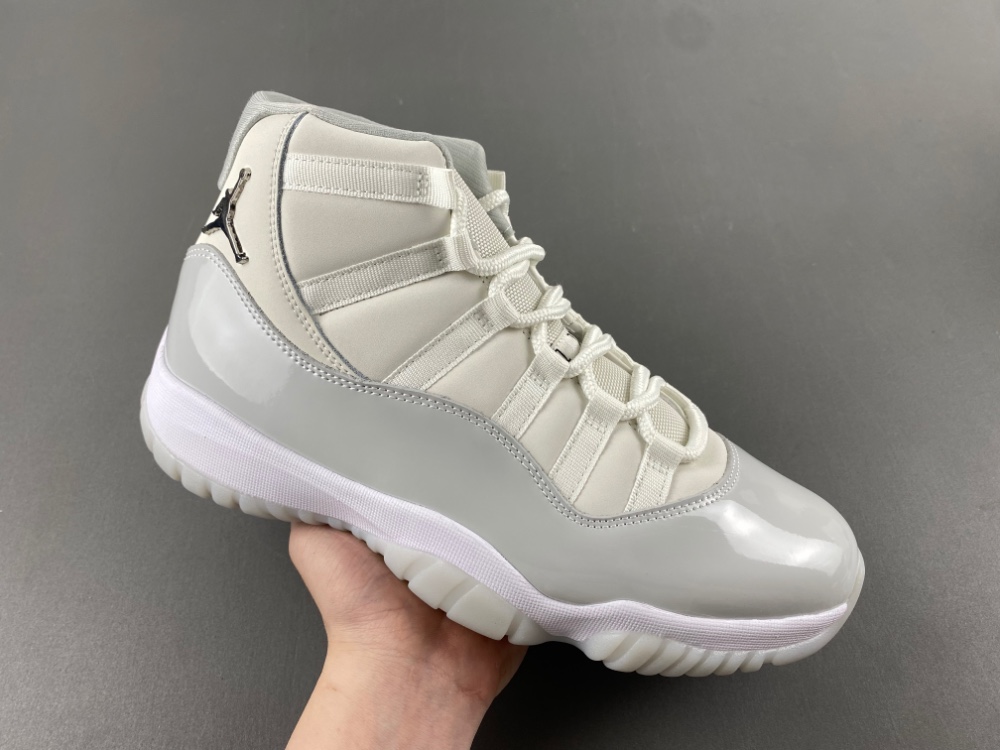 Jordan 11 Retro Grand Finale  AR0715-110