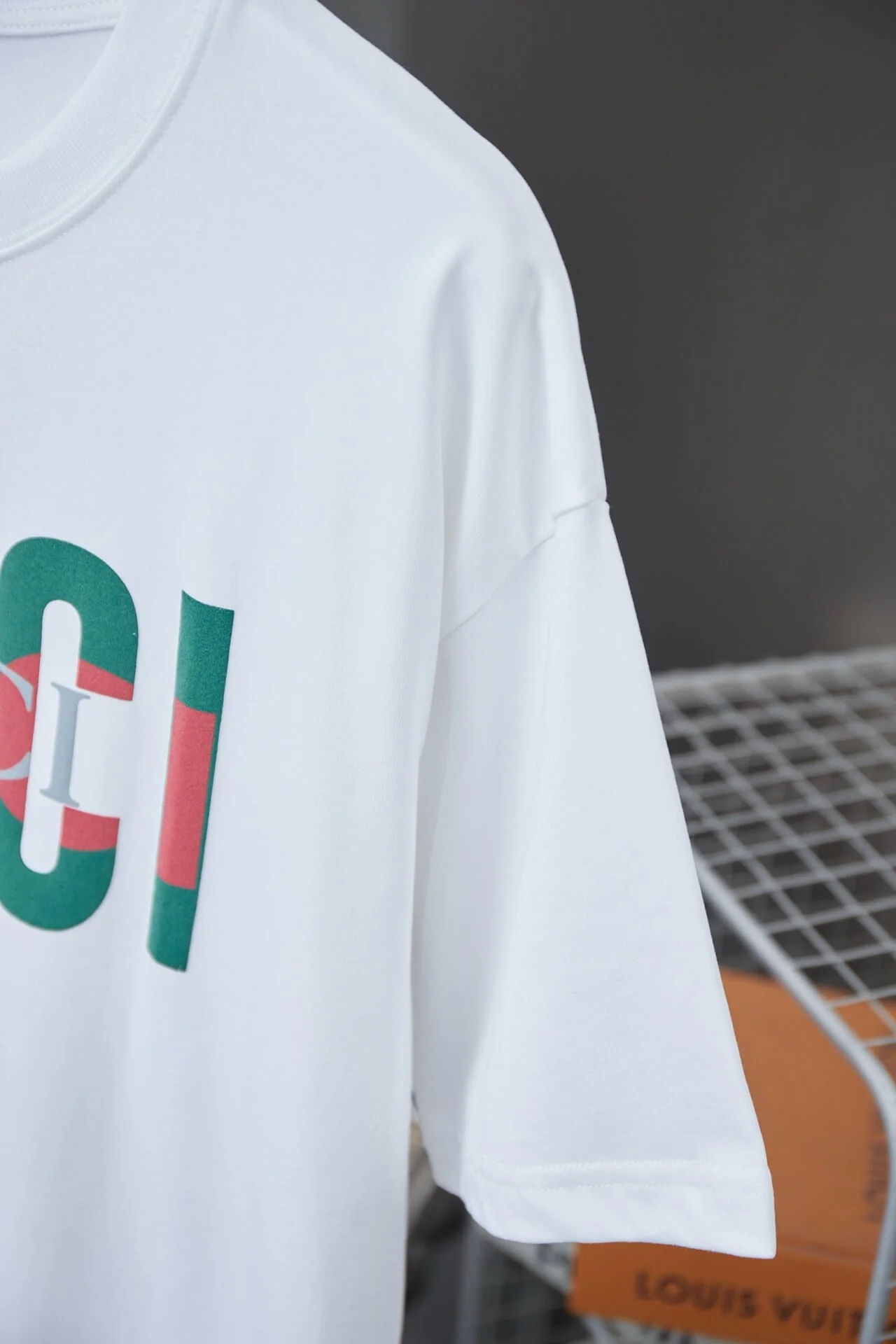 Color-Blocked Print T Shirt