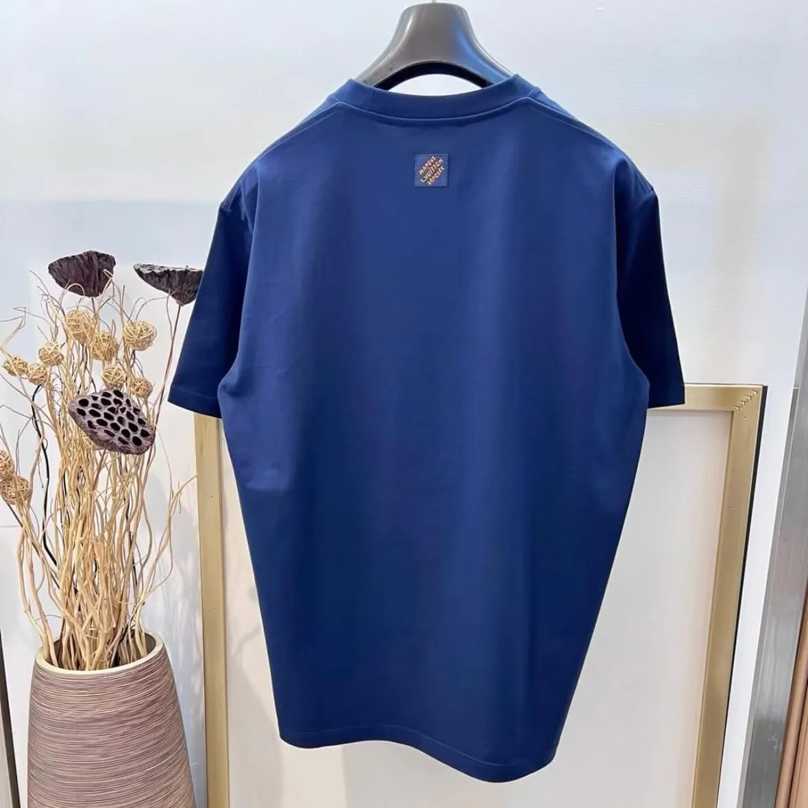 casual 3d Di*m*nd-embroidered t-shirt