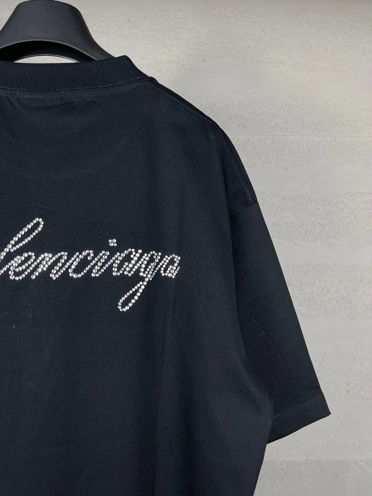 Di*m*nd letters t shirt