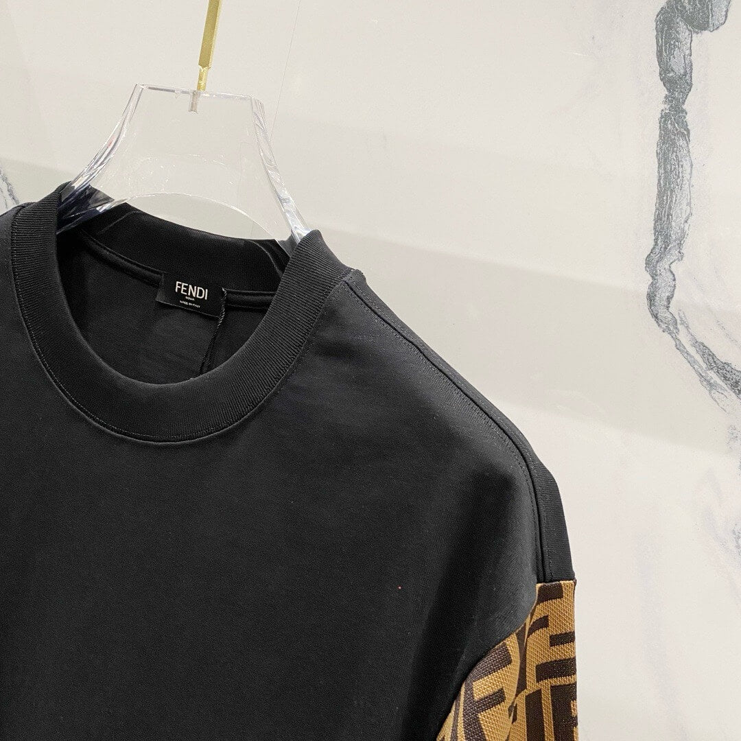 Full sleeve print T Shirt