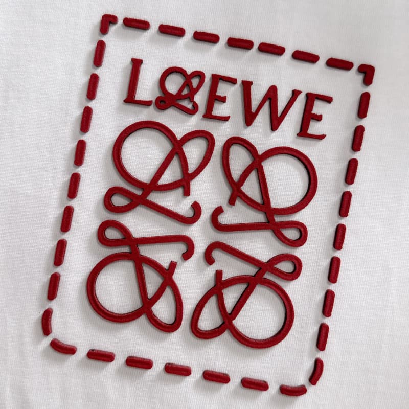 3D Minimalist Design T-Shirt