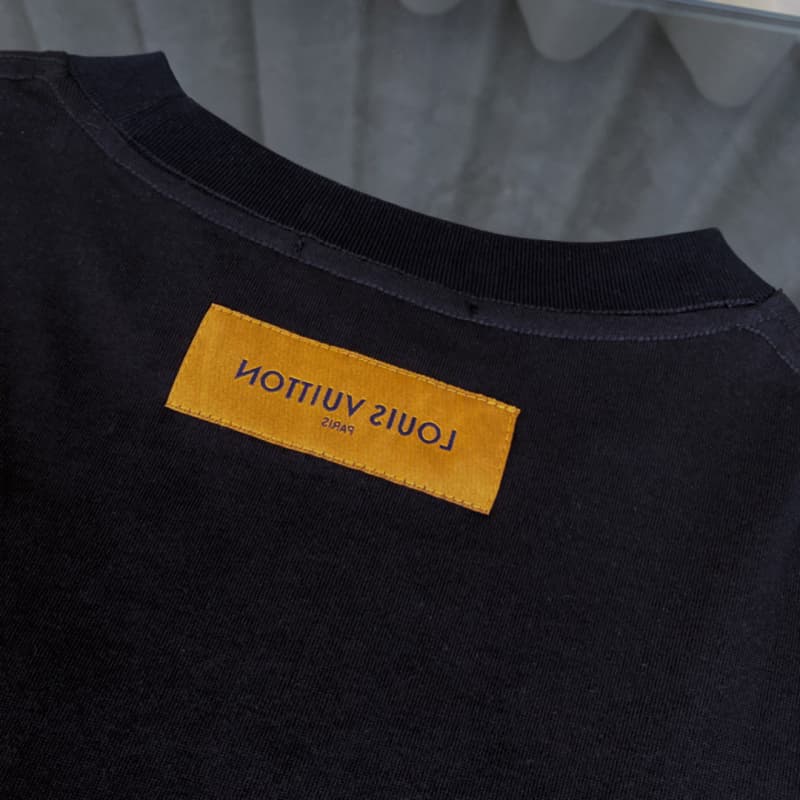 Classic Necklace T-shirt