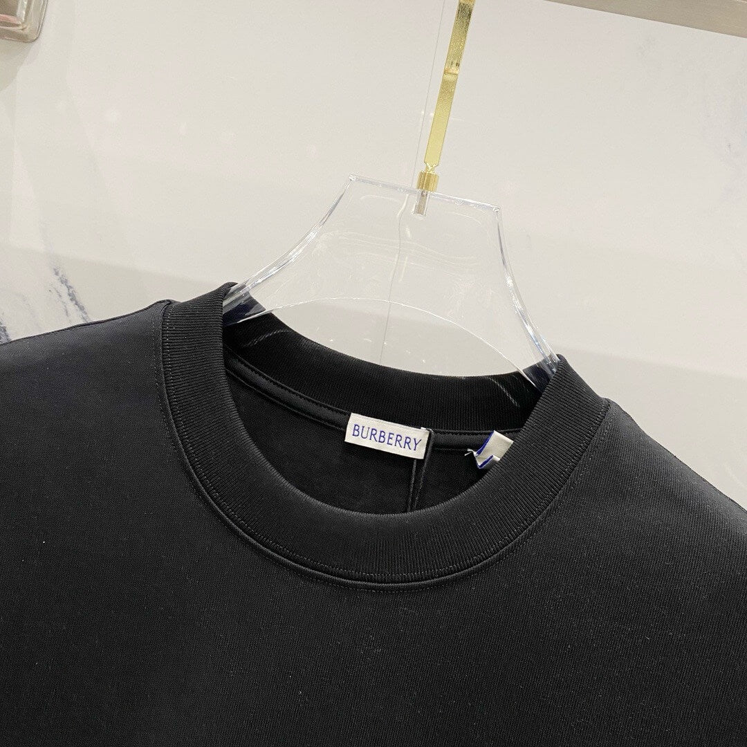 Red Pattern Embroidery T Shirt