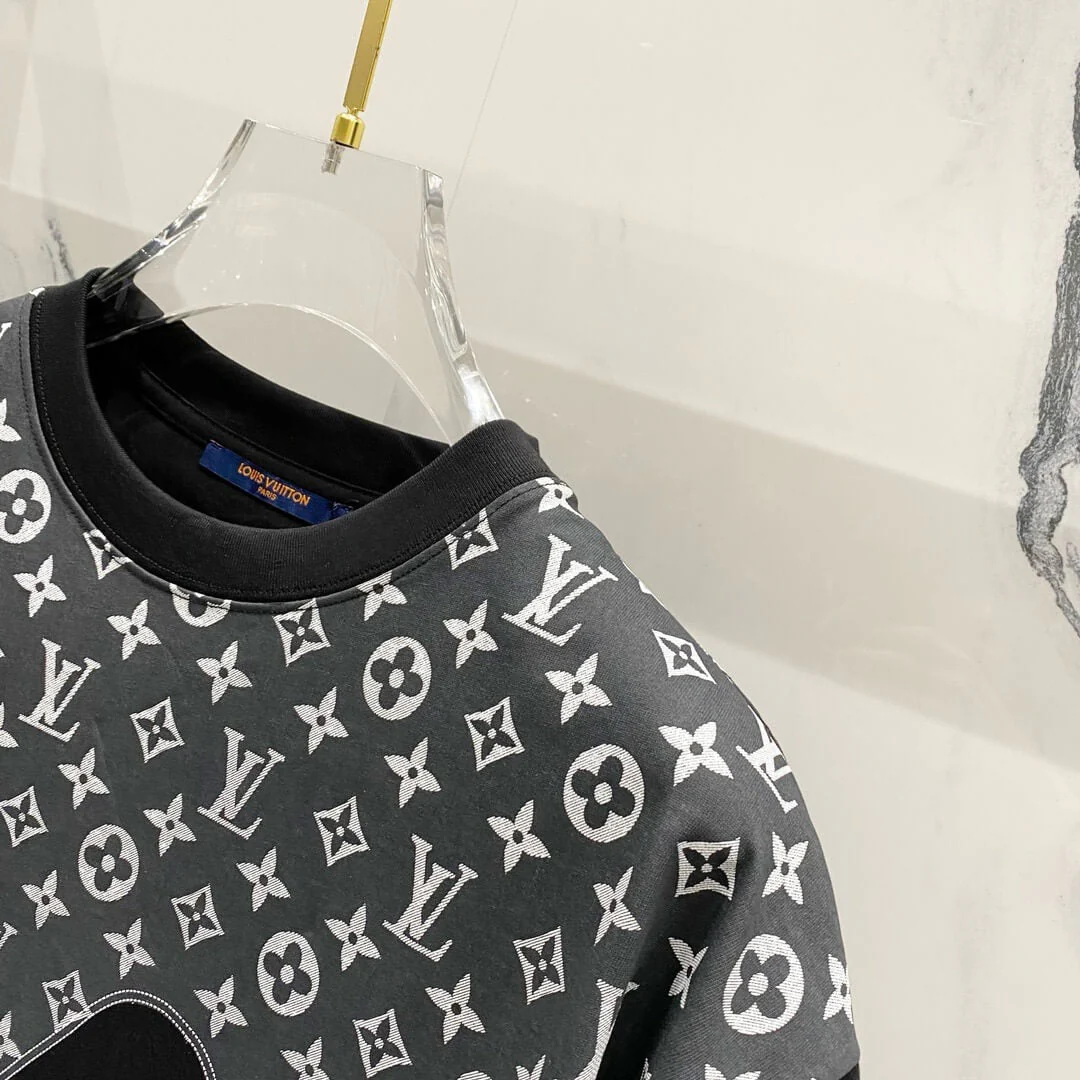 Rendering Pattern T Shirt