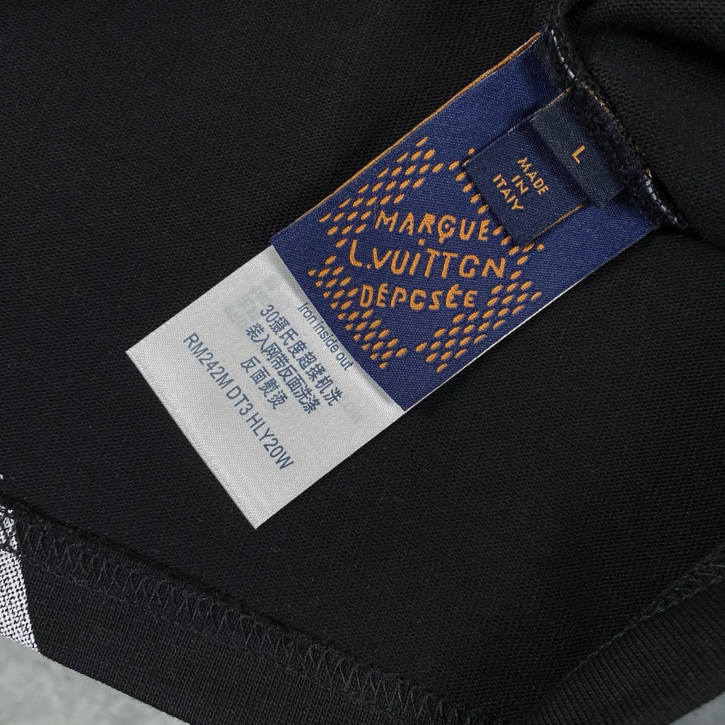 All-Over Gradient Print T-Shirt