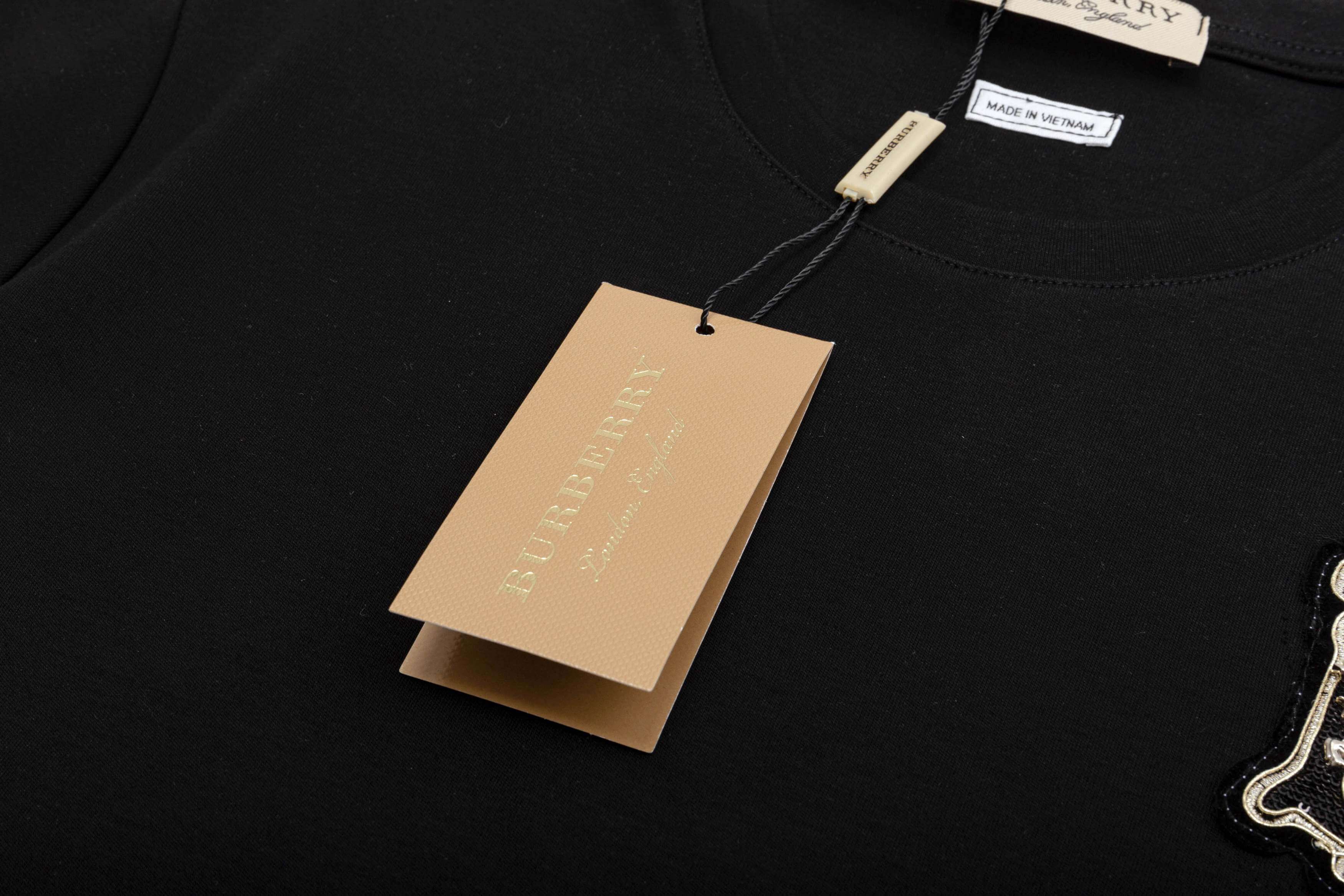 Classic Embroidery Pattern T Shirt