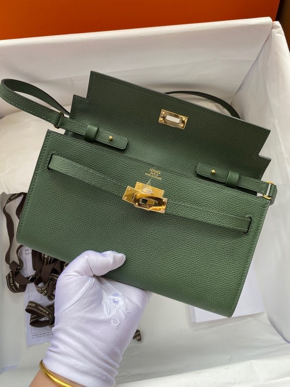 Kelly Classique To Go