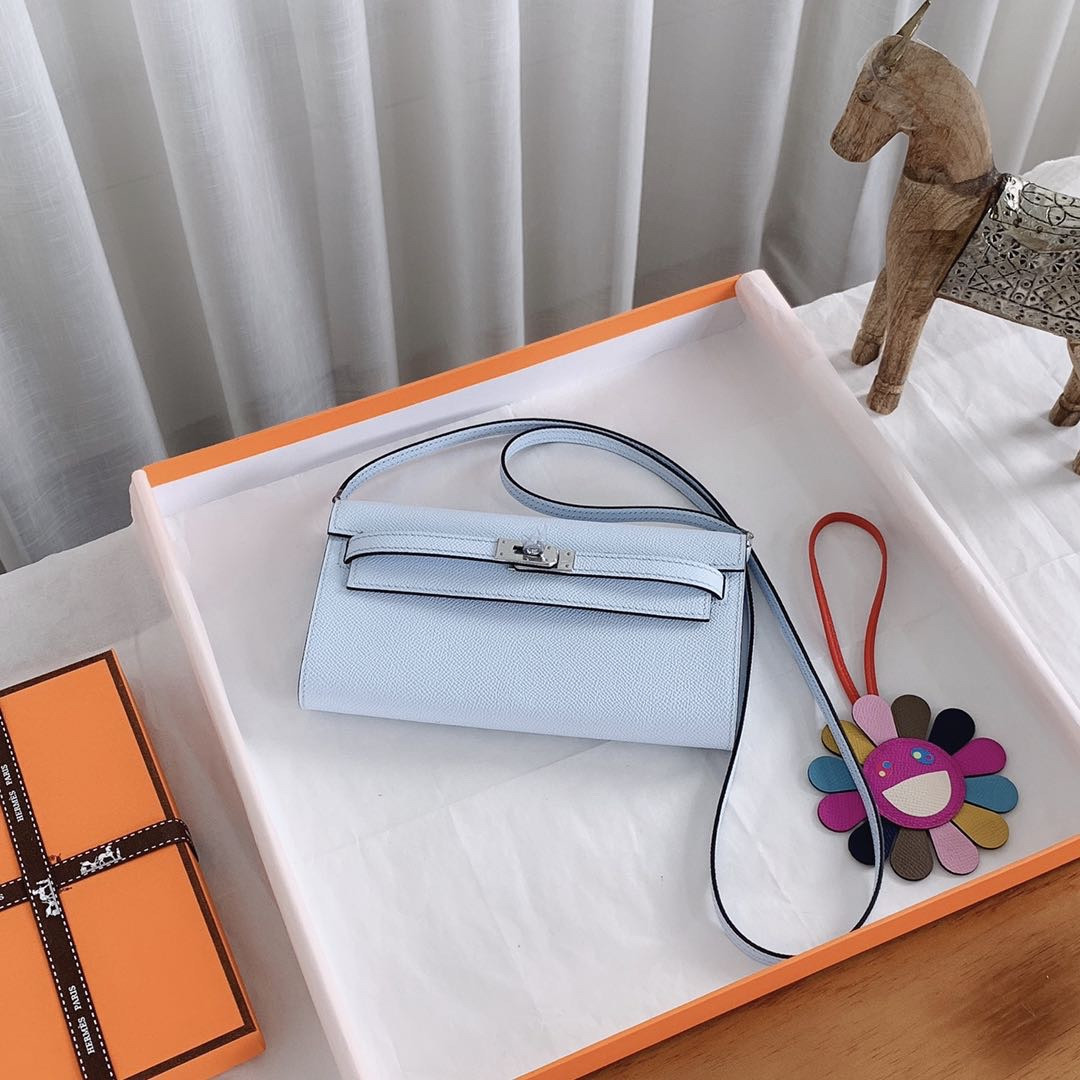 Kelly Classique To Go