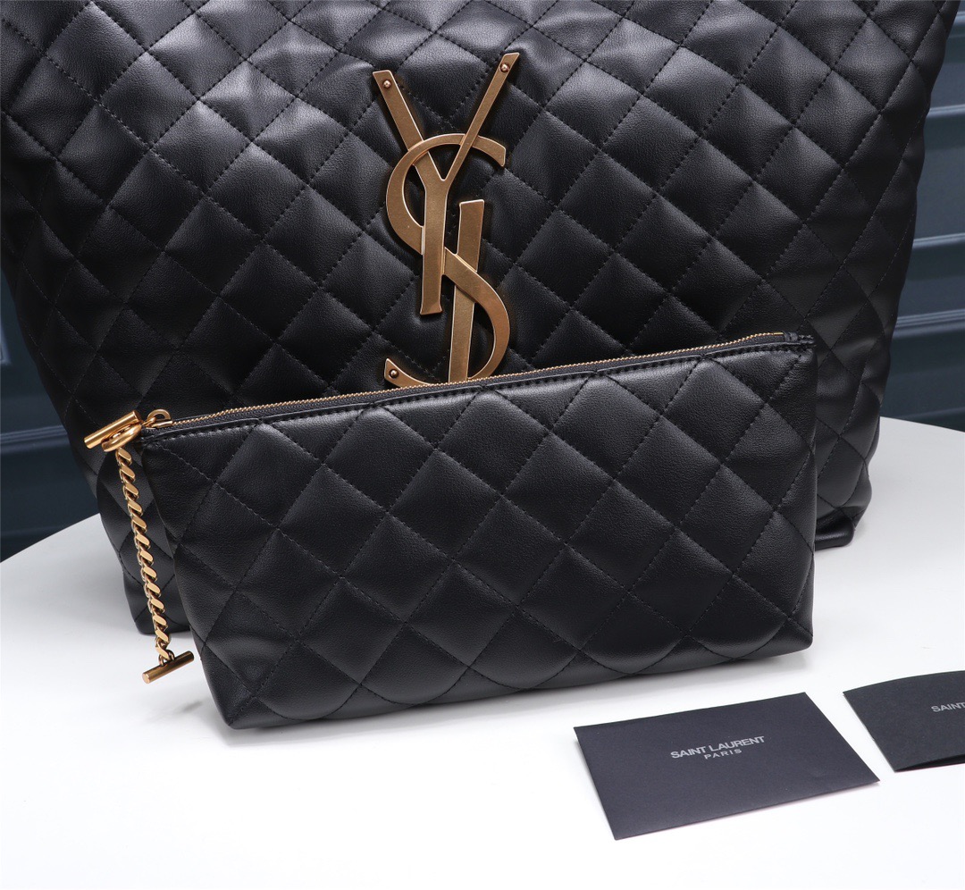 Saint La**ent Black Quilted Lambskin 69865 47*61*8cm