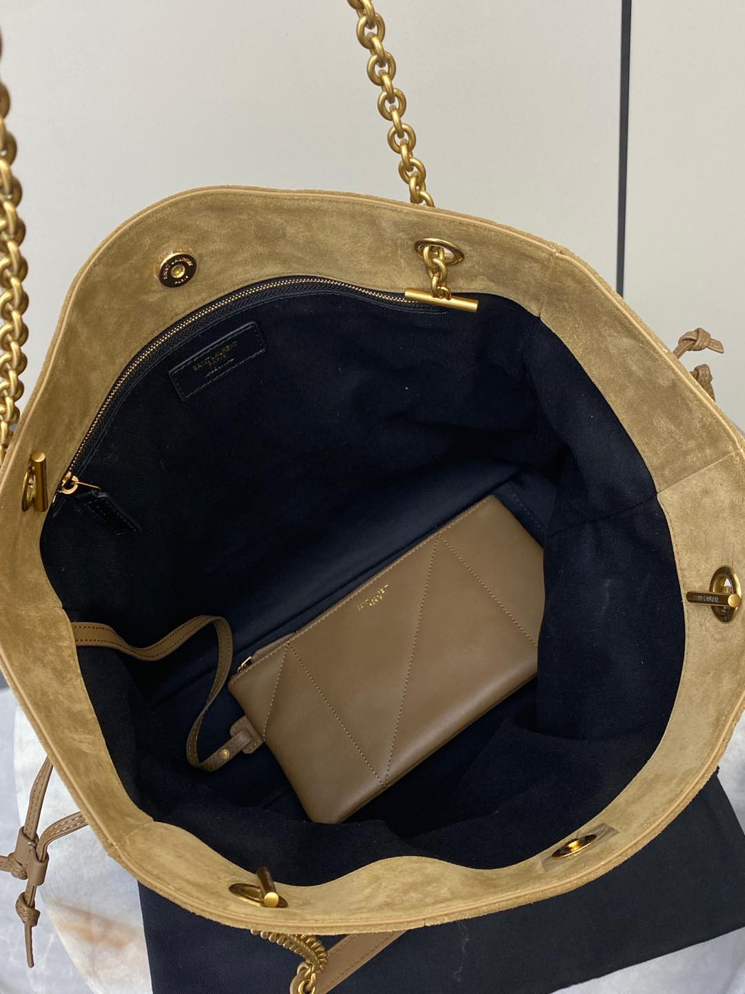 Ysl Jamie 4.3 Large Pochon