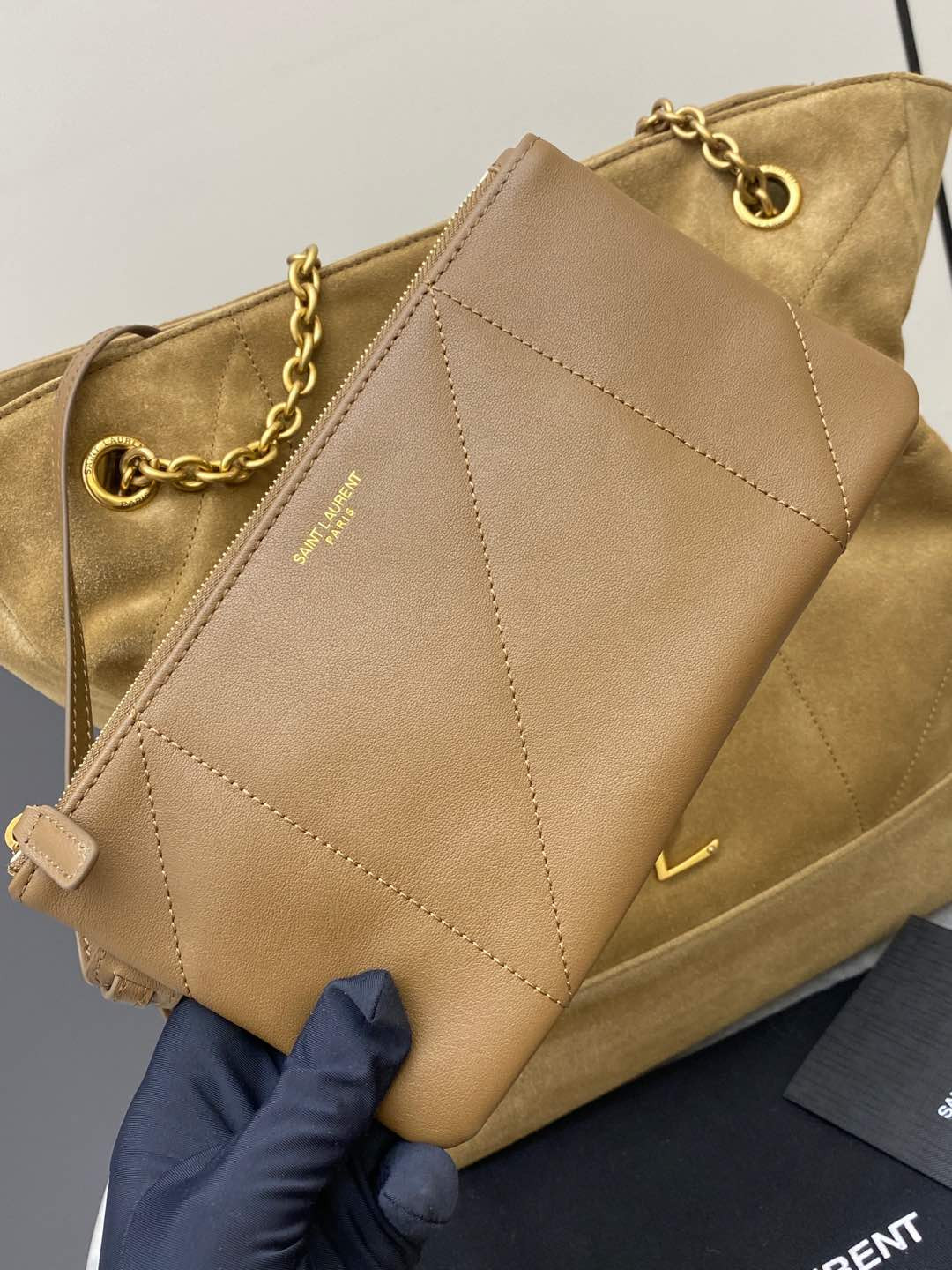 Ysl Jamie 4.3 Large Pochon