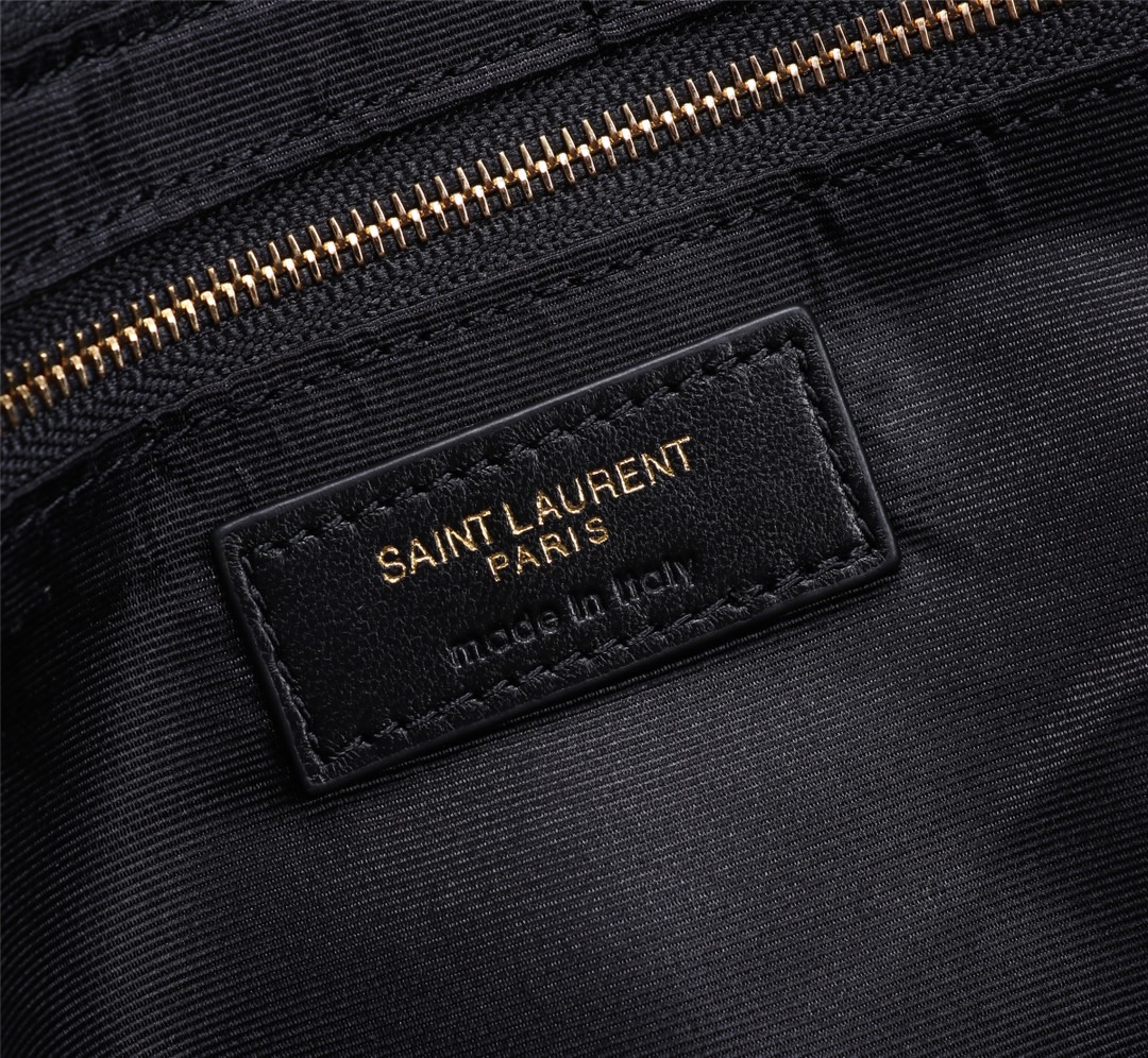 Saint La**ent Black Quilted Lambskin 69865 47*61*8cm