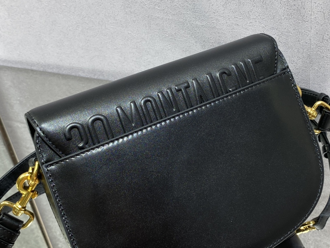 Medium Dior Bobby Bag