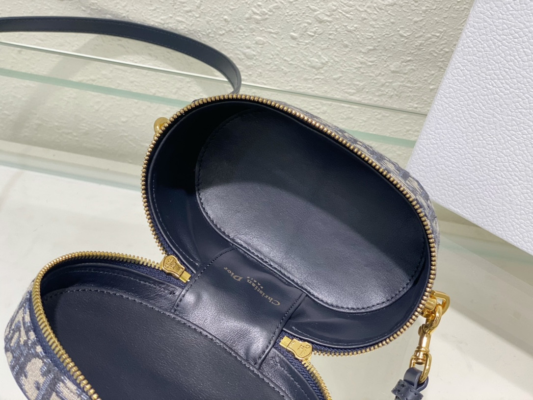 Small Cd Signature Vanity Case