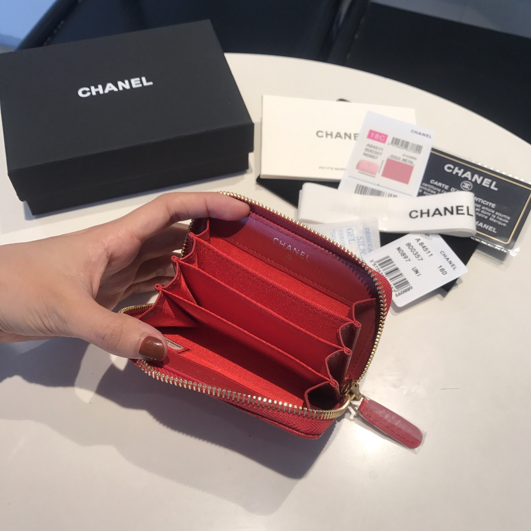 Chanle Zipped Wallet