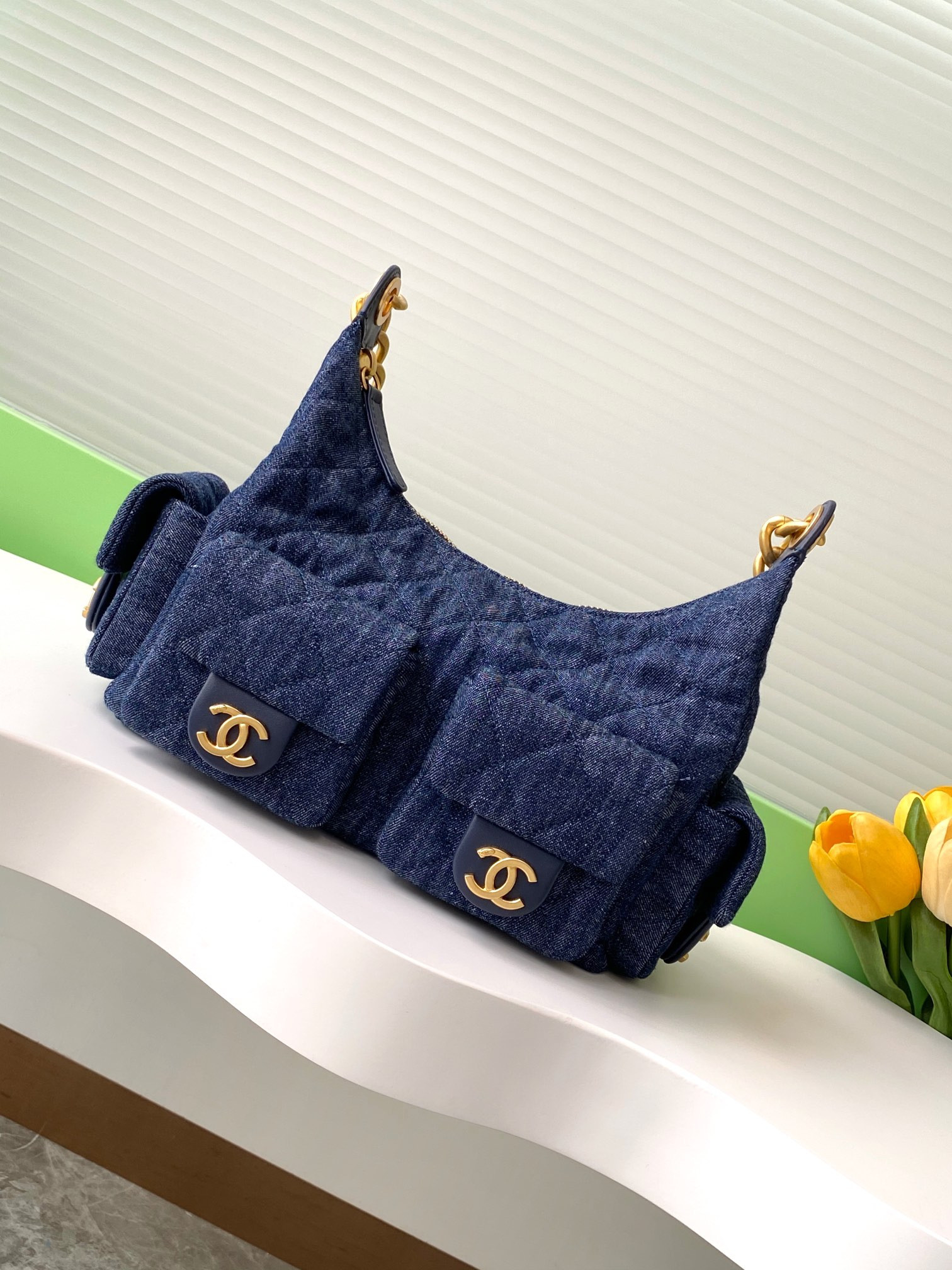 Chanel 25c Hobo Bag