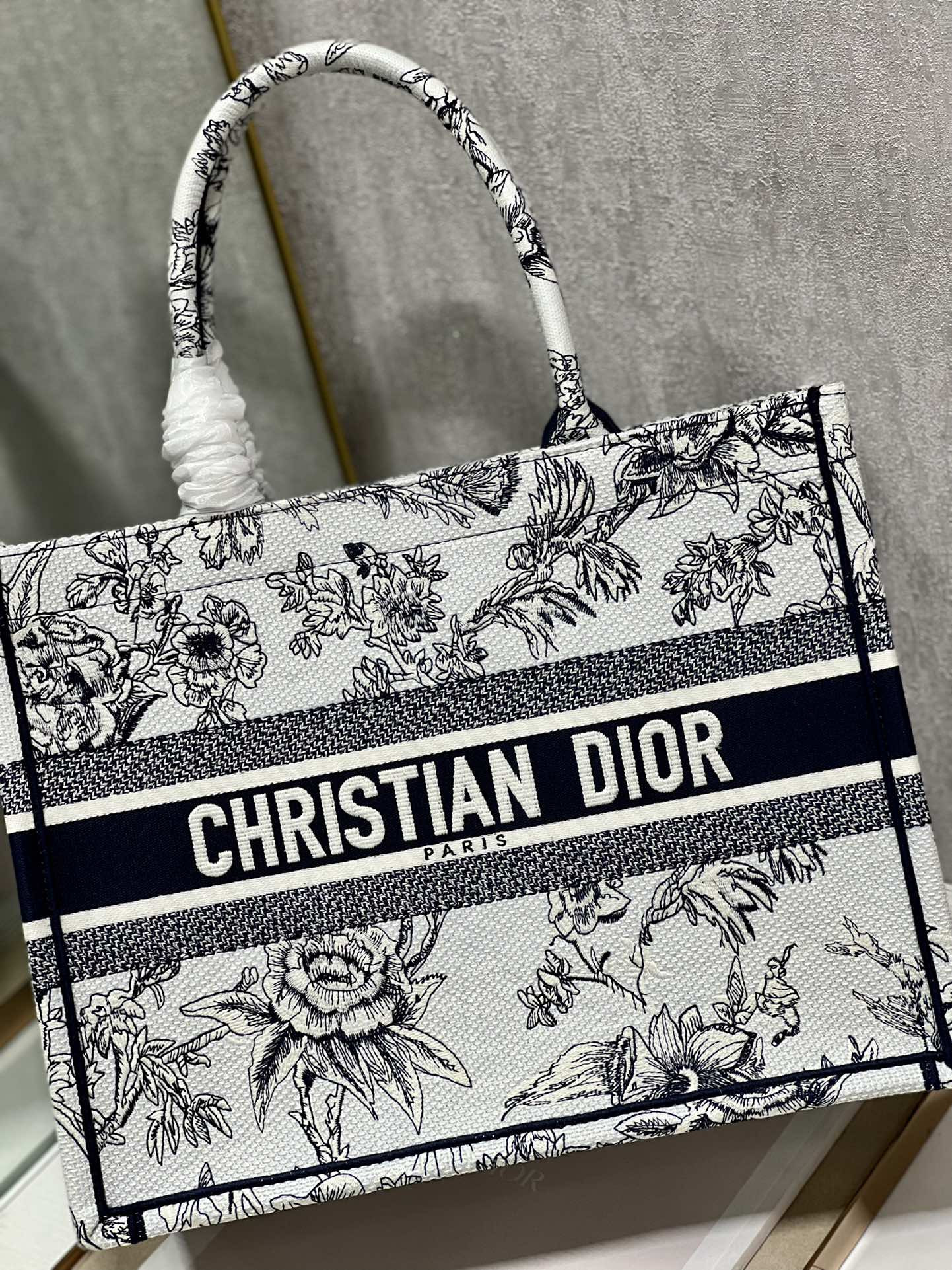 Medium Dior Book Tote