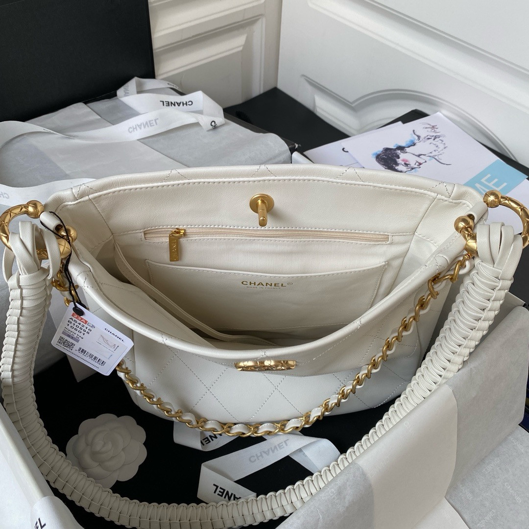 Chanel 23a Hobo Bag
