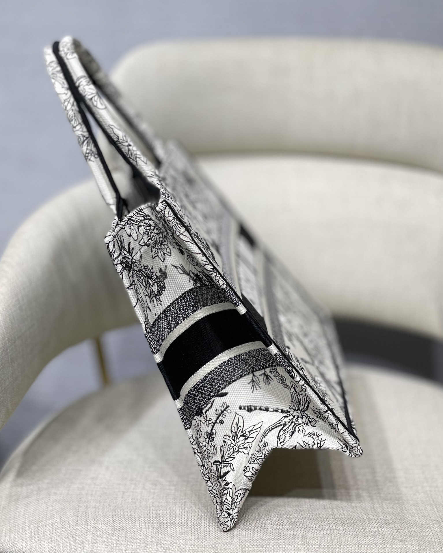 Medium Dior Book Tote