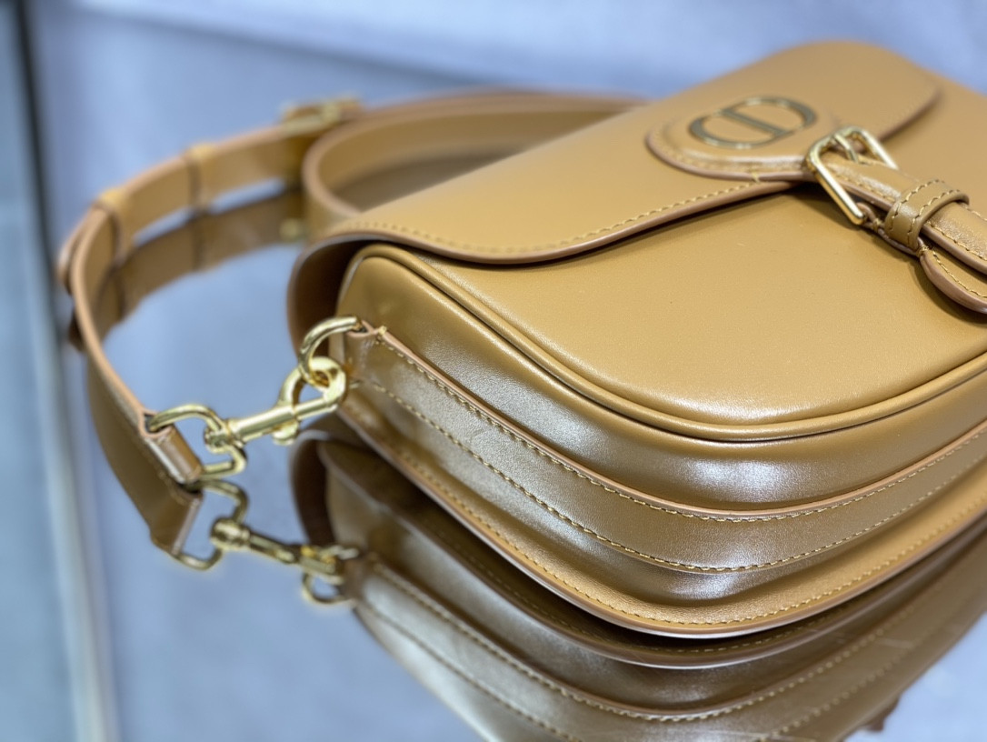 Medium Dior Bobby Bag