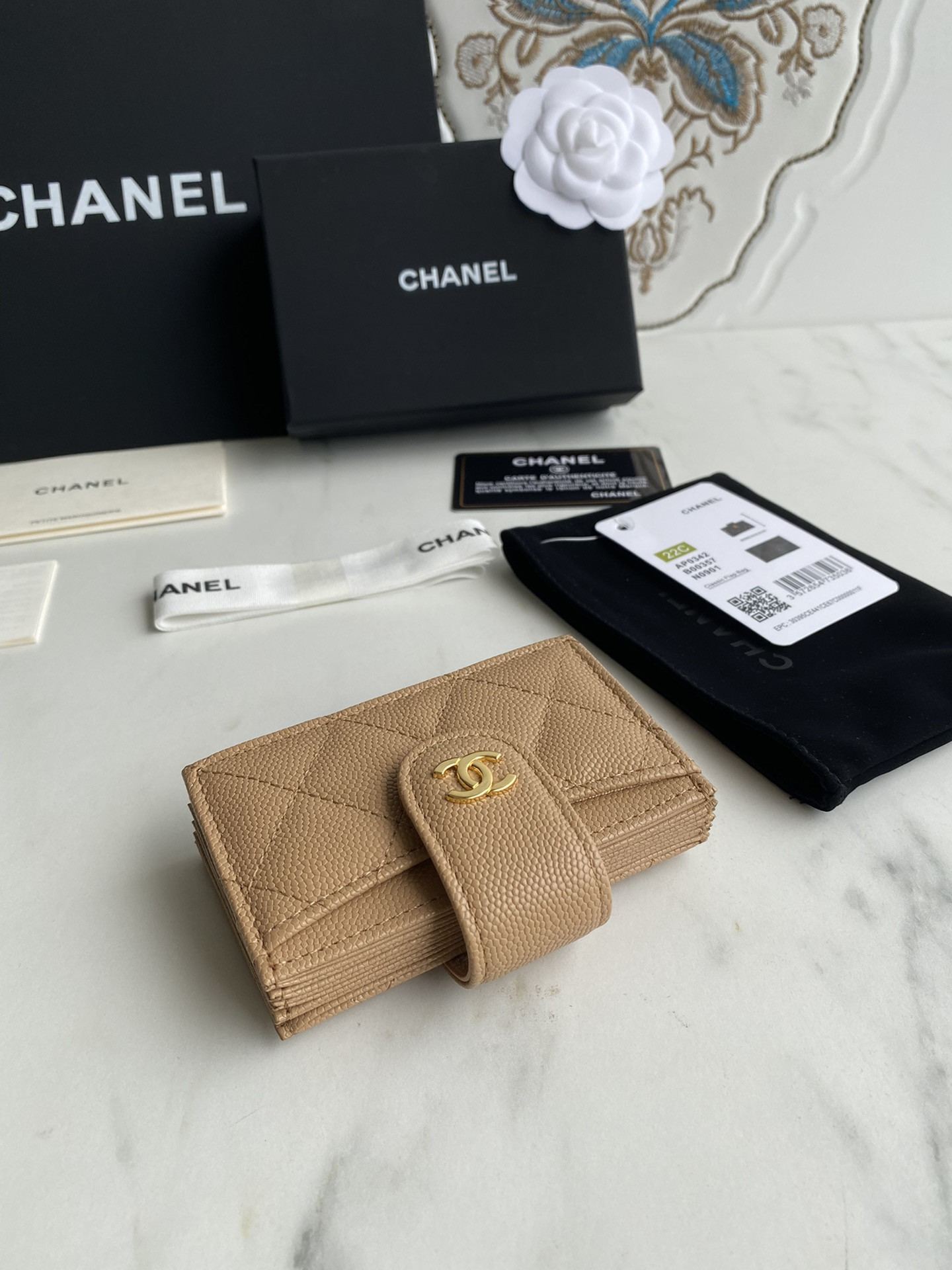 Chanle Flap Wallet